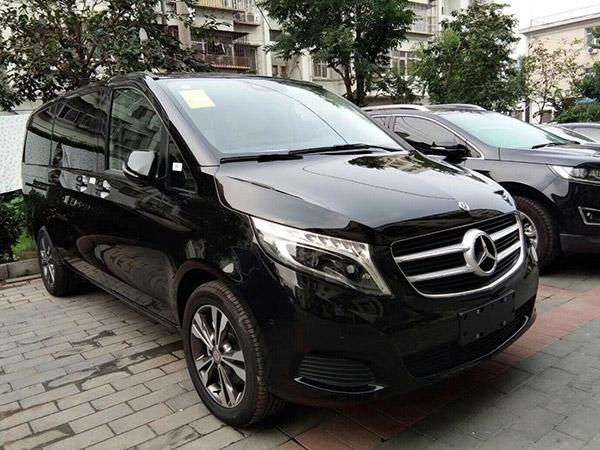 奔驰V260
