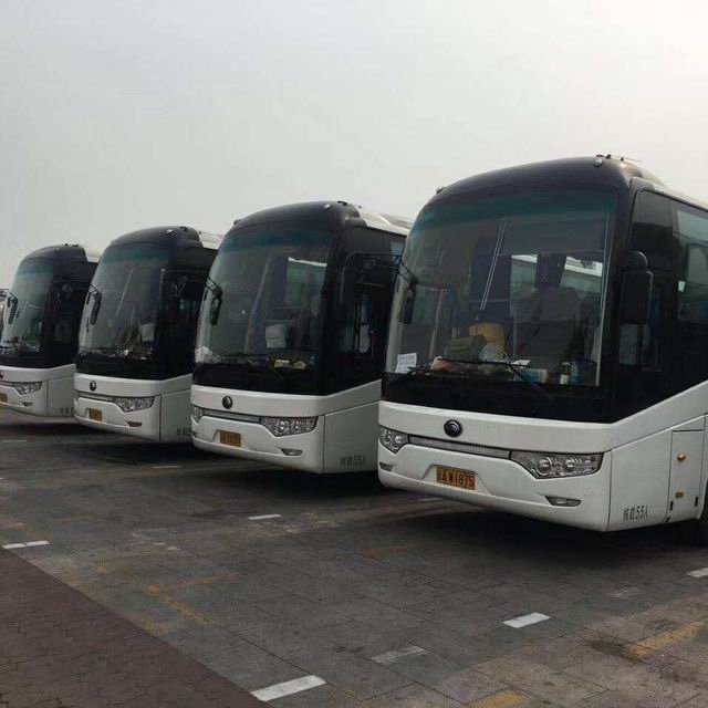 大巴车旅游租车